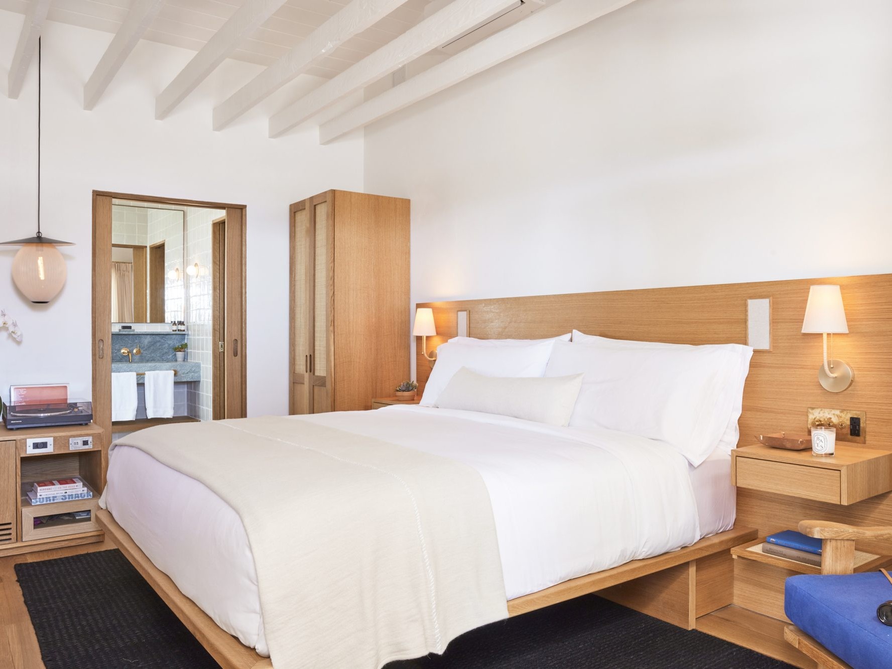 Sel hotel room