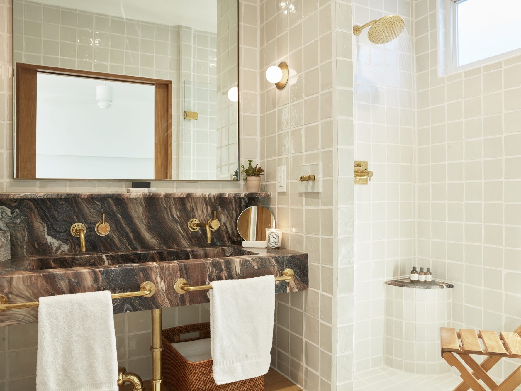 Jardin bathroom