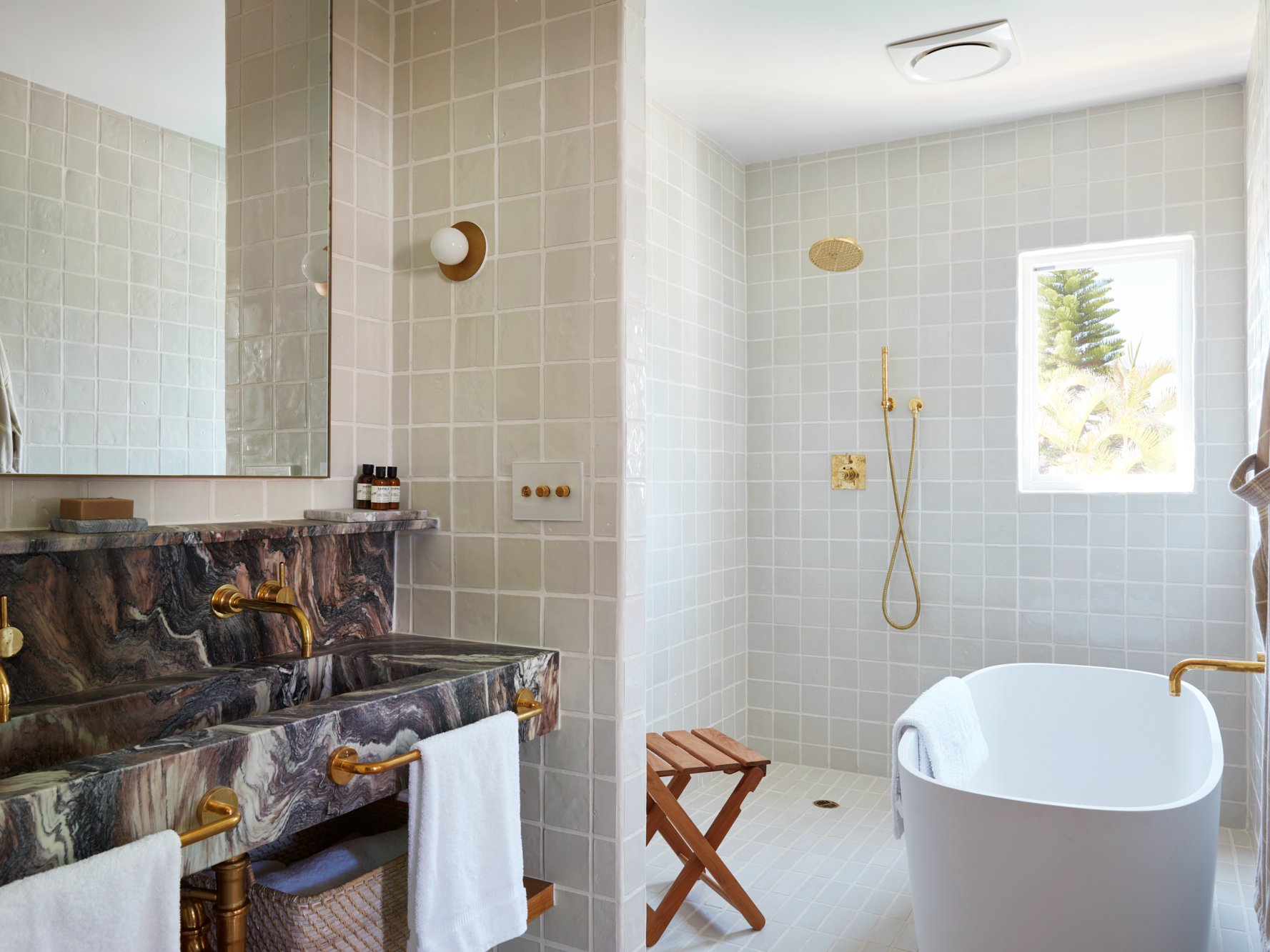 Auric Road, seaside sanctuary | bath 01 uai