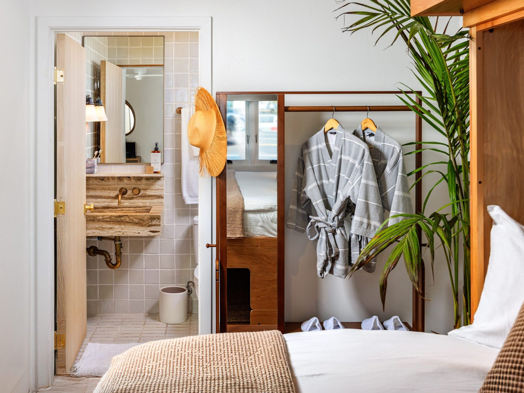laguna beach hotel rooms, | bed bath scaled uai